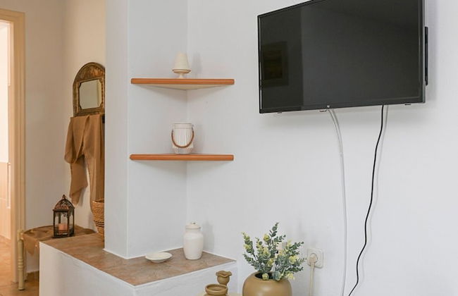 La Luna in Agia Barbara Tinos - Foto 8