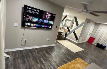 Home away from Home Near Ybor City, Cruise Port, and Downtown Tampa - Foto 22