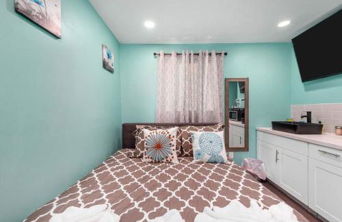 Tiny & Chic Heights Hideaway with Free Parking - Foto 6