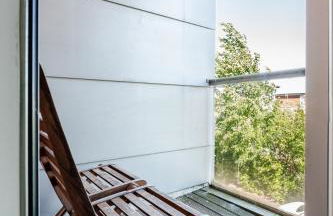 Comfortable 3-Storey House with Free Car Parking - Foto 13