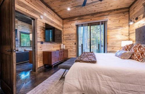 The Blaylock Cabin, 2 King, Hot Tub, Pet Friendly! - Foto 22