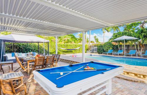 Coastal Paradise Retreat - Mini Golf, 4 Bedrooms, Game Room, Htd Pool, BBQ Fire Pit - Foto 24