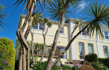 Meadowside Holiday Apartments - Foto 1