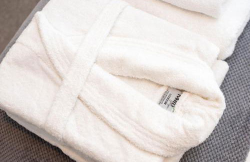 Super King Lodge-Sleeps 2-HotTub-Sea View - Foto 26