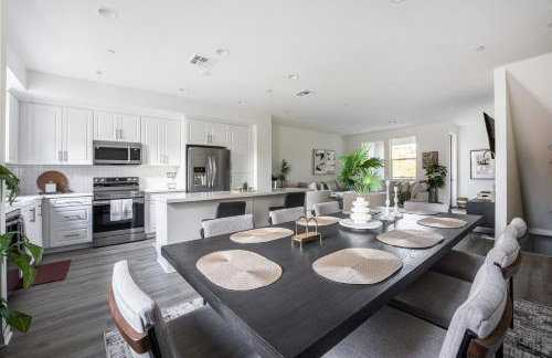 Brand New Stunning 4BR Townhome - Foto 35