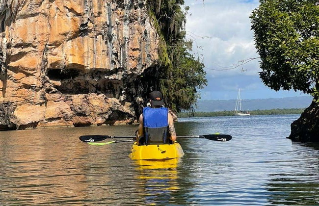 Tour en kayak por el Parque Nacional Los Haitises - Foto 7