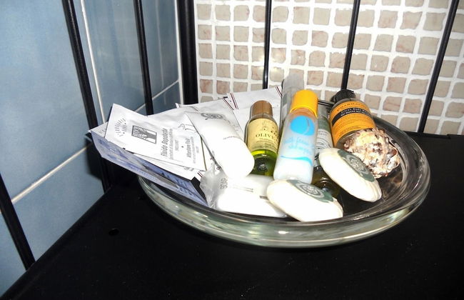 Spacious Apartment With Terrace & Outdoor Kitchen Surrounded by a Garden - Foto 11