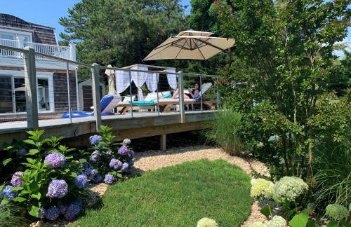 The J Luxury Villa - Southampton Poolside Retreat with Sauna - Foto 44