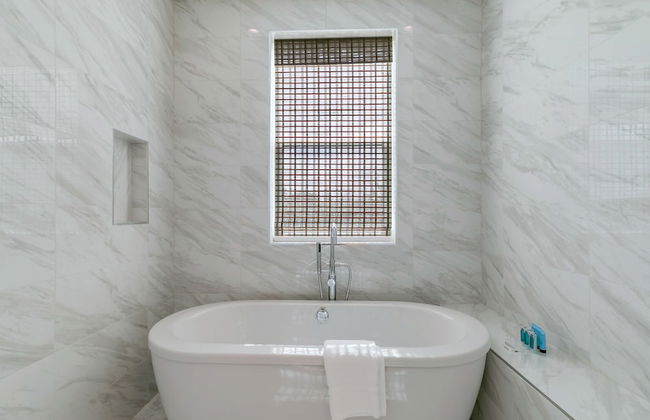 Modern 4BR Townhouse Near French Quarter - Foto 16