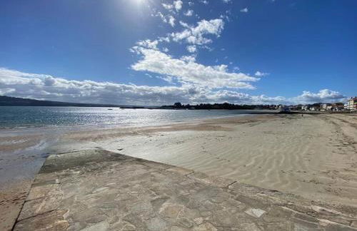 Apartamento de playa familiar, piscina y garaje. - Foto 31