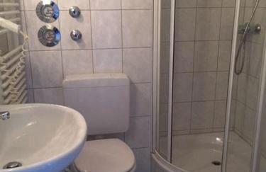 Luv-und-Lee-Apartment-5 - Foto 8