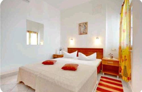 Family home away on the beach, free parking at the house - Foto 10