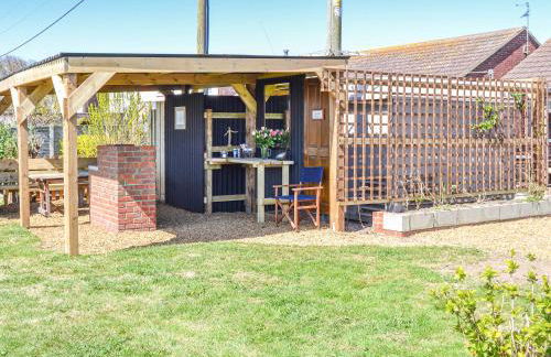 The Shanty - Photo 1