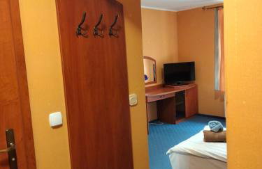 Zajazd Restauracja Machliny - Foto 43