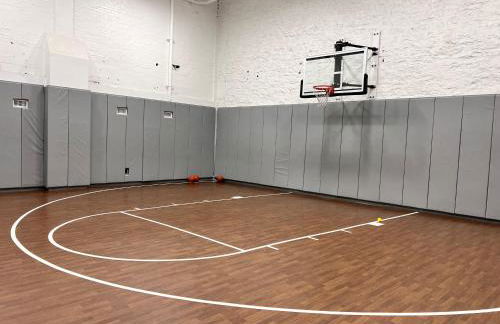 King Bed, Downtown Steps from Bengals & Reds, Minutes to OTR, TQL, HardRock - Foto 16