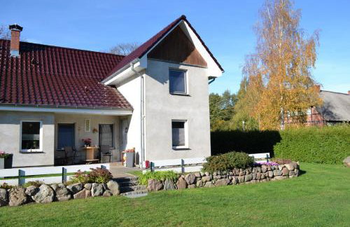 Ferienhaus mitten in der Natur, separater Eingang, Garten - Foto 1