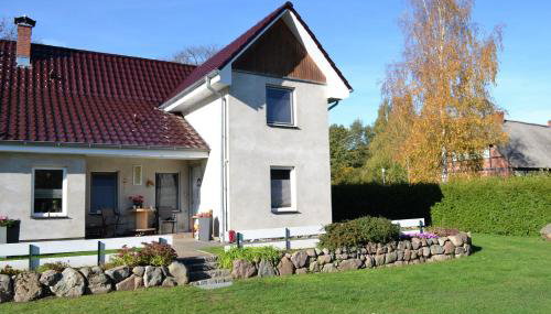 Ferienhaus mitten in der Natur, separater Eingang, Garten - Foto 1