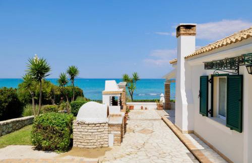 Beachfront Villa Victoras - With private beach - Foto 22