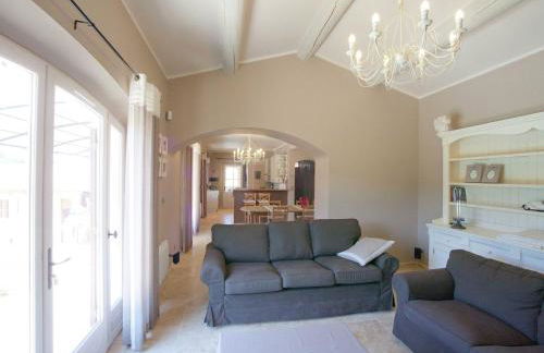 Villa in Provence With Infinity Pool - Foto 22