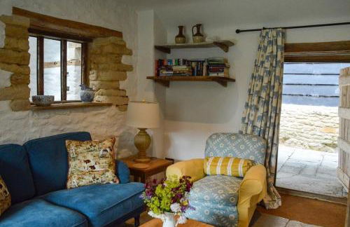 Beautiful Cotswold Farmhouse with Hot tub - Foto 34