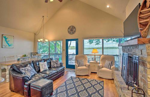 Private Dock and Fire Pit Cedar Creek Lake Home - Foto 3