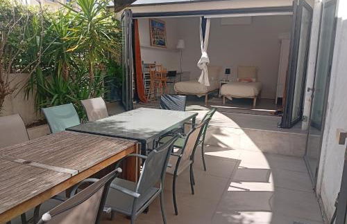 Appartement avec beaucoup de cachet central et calme - Foto 2