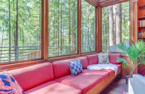 The Redwood House - Photo 20