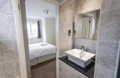 October Disc - Long Stay - Contractors - Foto 20