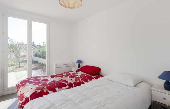 4 bedroom House in Bormes-les-Mimosas with garden and terrace - Photo 17