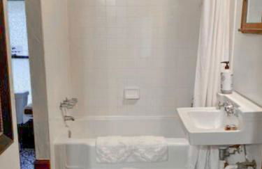 Downtown Historic Victorian Charmer Sleeps 7 - Foto 12