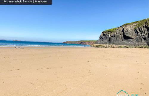 Station Cottage - Gorgeous property with breathtaking views of Neyland Waterway - Photo 24