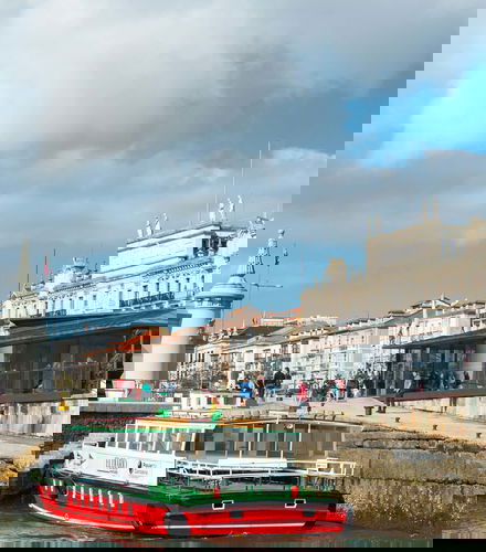 Foto de Paseo en barco por la bahía de Santander