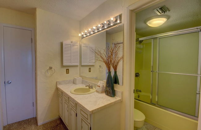 240 El Matador 2 Bedroom Condo by RedAwning - Foto 12