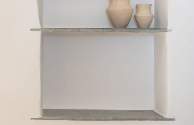 aniko suites White Alley - Photo 5