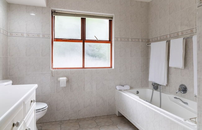 Selborne Golf Estate First Private Stays - Photo 58