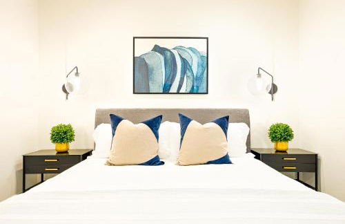 Modern 4BR - Private Balcony - Garage Parking - Foto 4