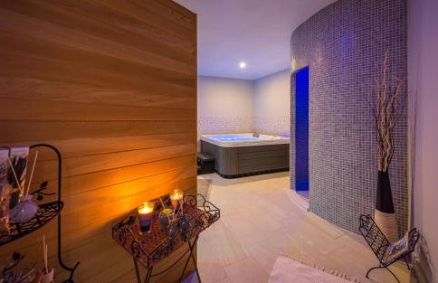 Serene Summer Oasis - Pool, Jacuzzi, Sauna, Sea View - Lara - Foto 21