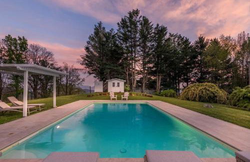 Grumo Farmhouse with Private Pool and View near Lucca - Foto 1