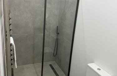 Contemporary modern barn - Photo 5