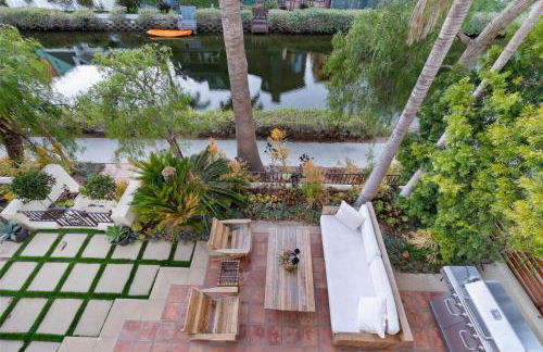 The Canal Escape - canal-front Italian villa - Foto 36