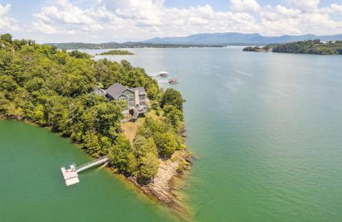 The Overlook on Douglas Lake -Waterfront Luxury - Photo 2