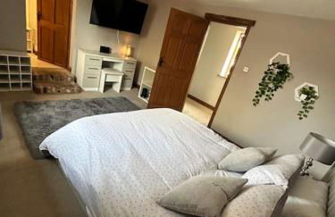 Holmleigh Annexe - Photo 5