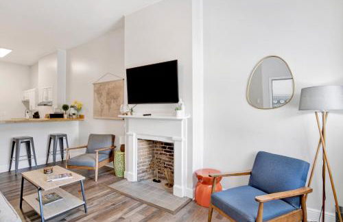 Stars on State in the Heart of Downtown - Photo 2