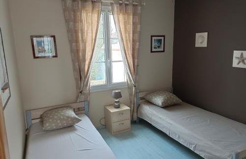 maison île de Ré avec piscine chauffée et vélos - Foto 13