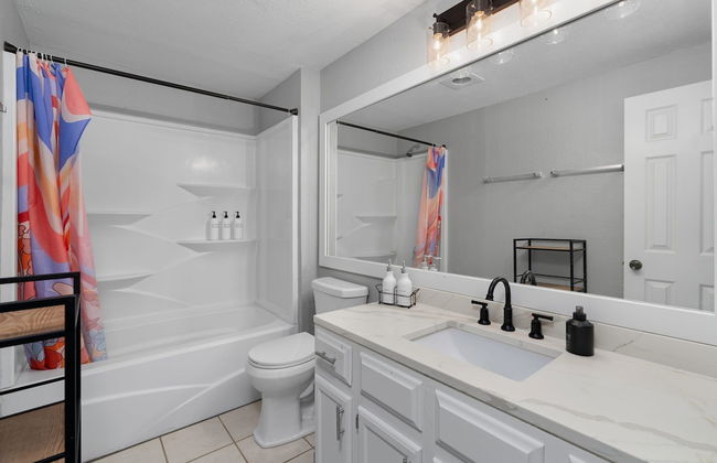 70s House Fun 6 Bedroom Pool Game Room - Foto 35