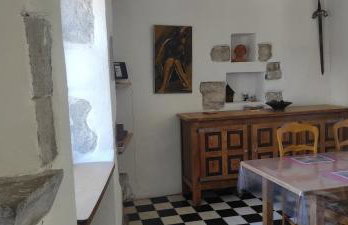 maison pierre et voûte au cœur du village - Photo 12