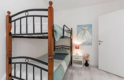 Hundefreundliches Apartment mit Pool, Kinderspielplatz, Outdoor-Kueche, Grill - Photo 14