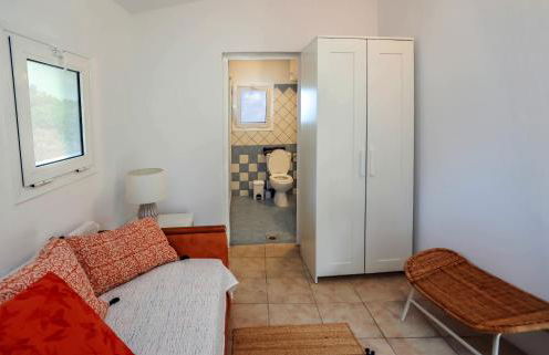 Olympus Beach Aigani Family House - Photo 21