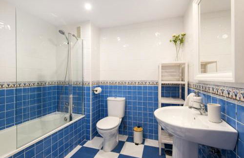 RentAndHomes Reserva de Marbella - Photo 27