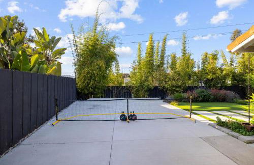 Modern Oceanside Stay with Yard & Laidback Vibes - Foto 49